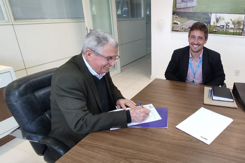 Imagem do post Construtora Locks assina contrato do programa Casa Verde Amarela para Villa dos Imigrantes